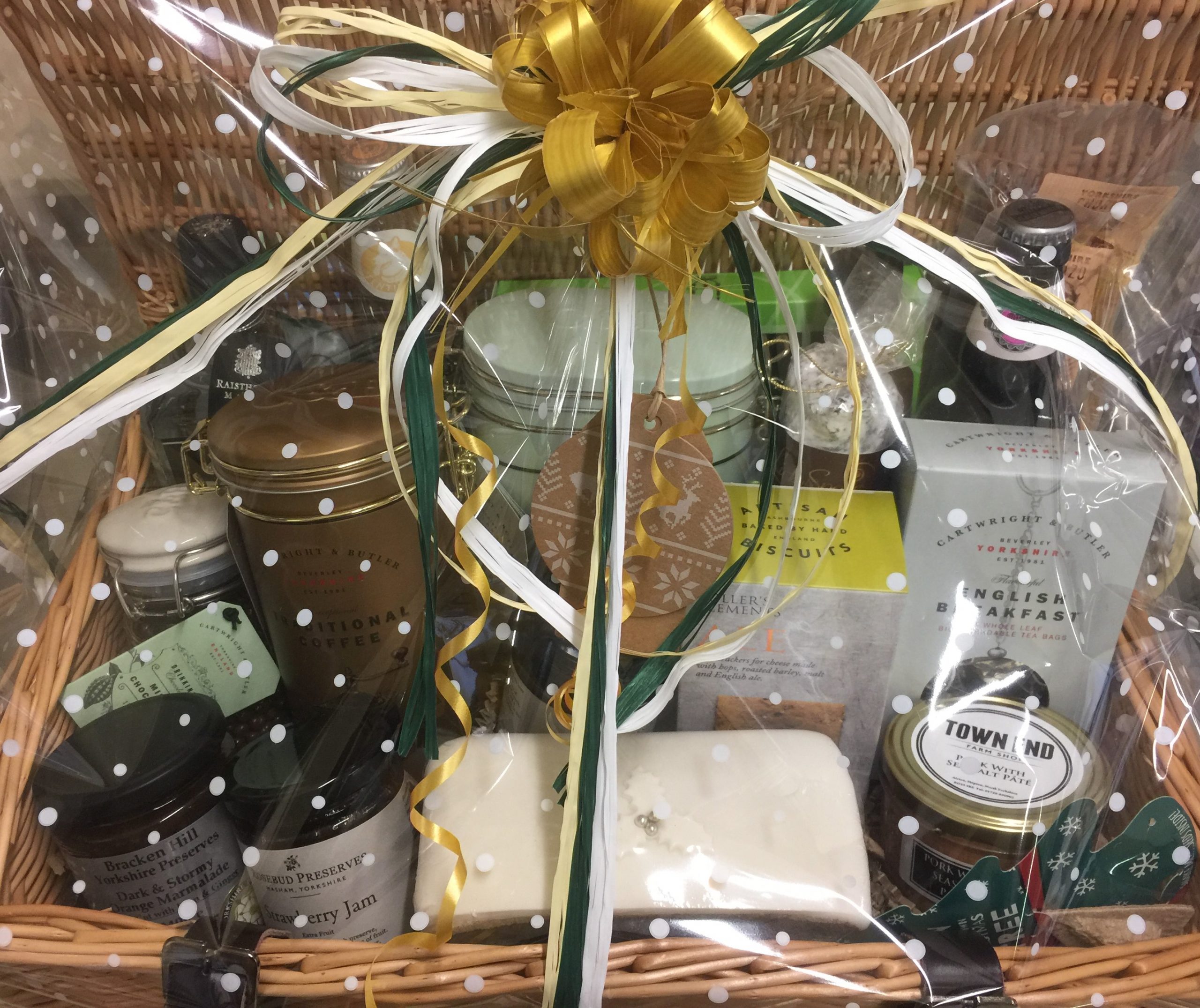 Malhamdale Luxury Yorkshire Hamper