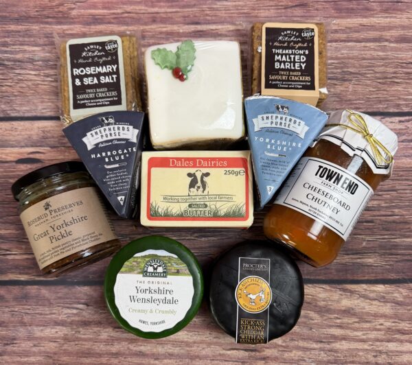 cheese and fruit cake selection box